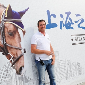 馬房經(jīng)理，要靠經(jīng)驗(yàn)更要能應(yīng)變